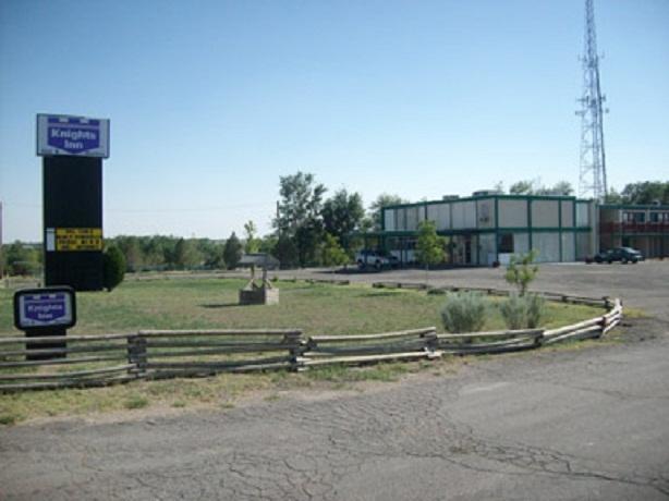Knights Inn & Suites - Canyon Exteriör bild